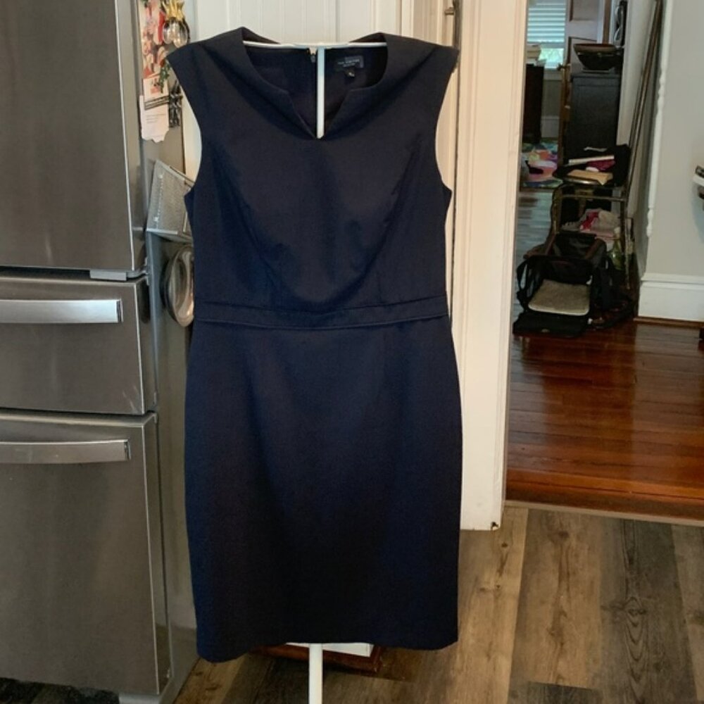 The Linited Collection fully lined dress . Worn once‎